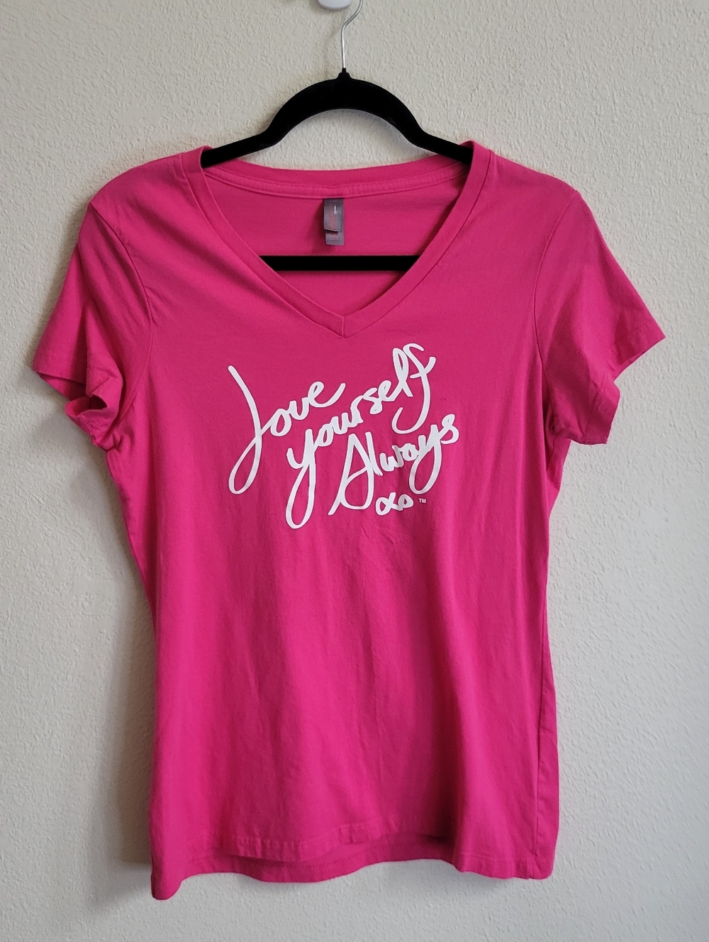 District Hot Pink V-Neck Short Sleeve Tee with White Script Ladies Medium.